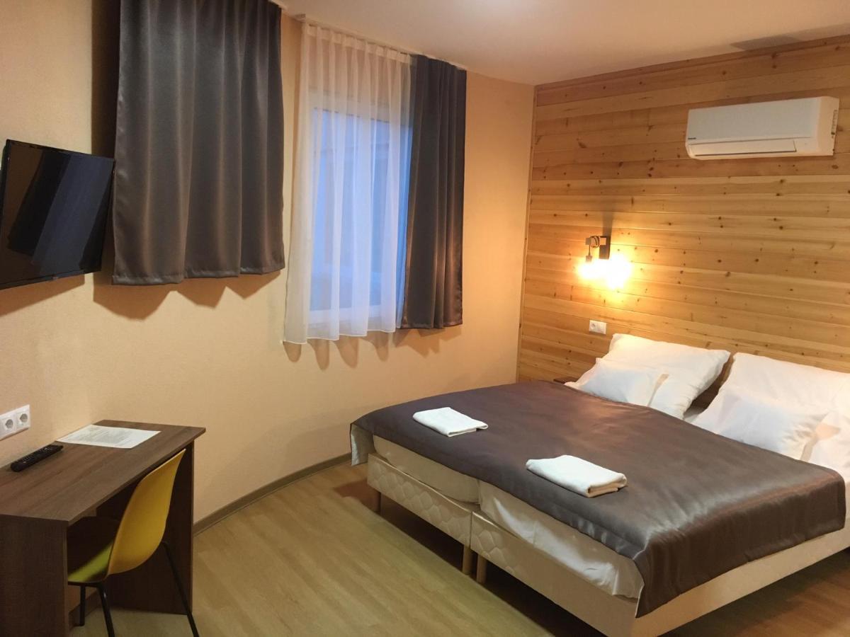 Hotel Nautilus Étterem és Panzió à Dabas Extérieur photo